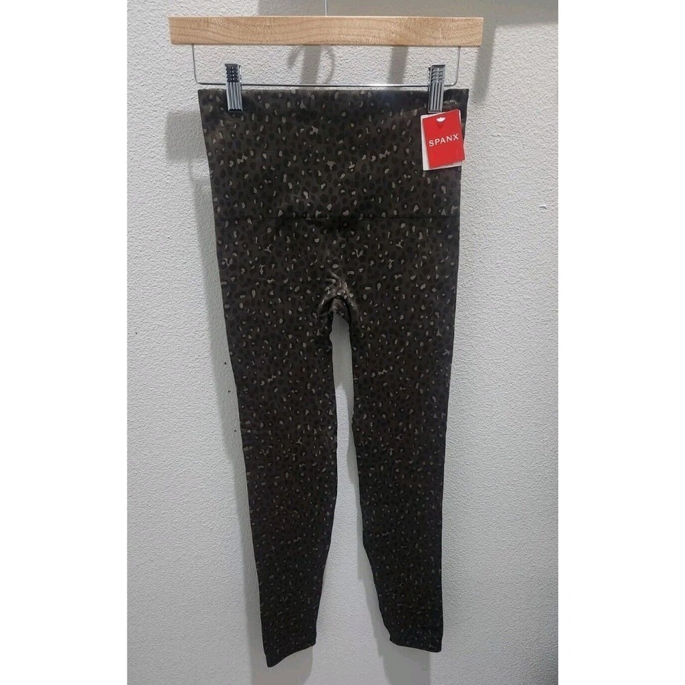 Nwt SPANX Look at Me Now Seamless Olive Green Leopard Print Leggings Sz: L - Picture 2 of 9